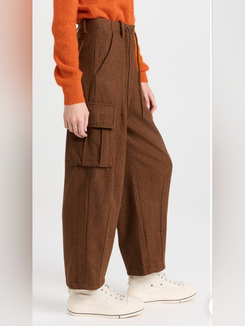 Moon River
Stripe Pattern Multiple Cargo Pockets Pants